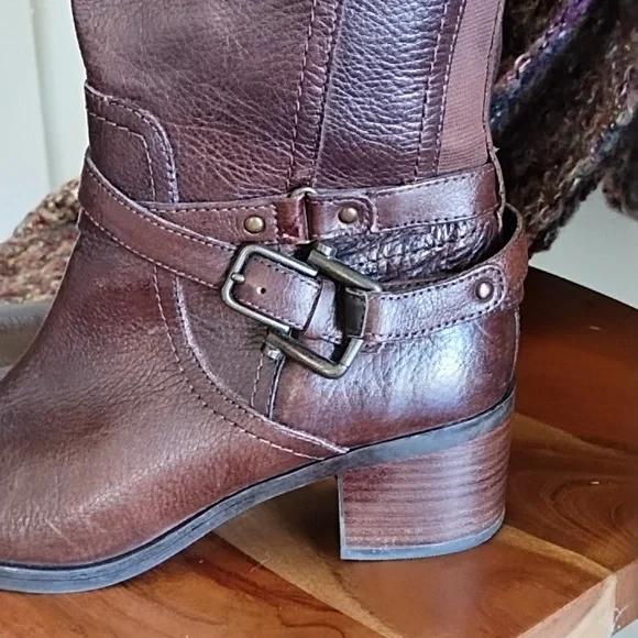 Marc Fisher brown tall leather boots with buckle detail size 8 1/2 - Picture 6 of 15